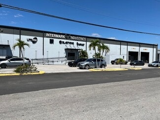 Plus de détails pour 2980 NW 74th Ave, Miami, FL - Industriel/Logistique à louer