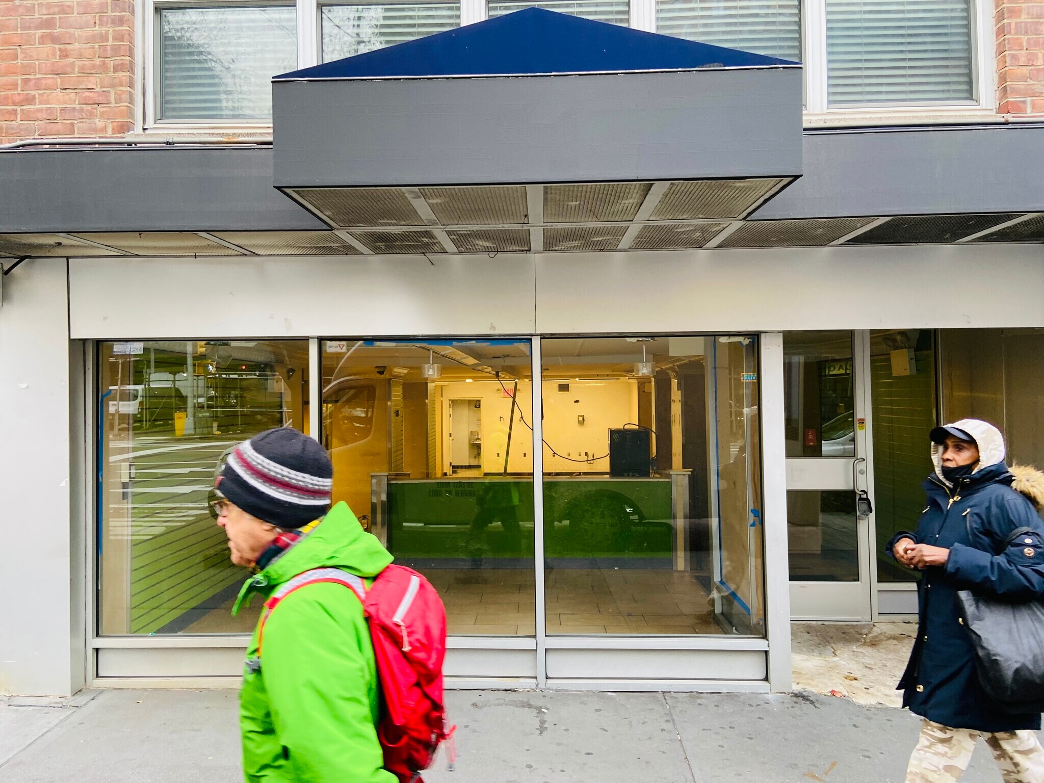 1412 1st Ave, New York, NY à louer Photo principale– Image 1 sur 4