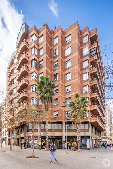 Avinguda del Paral.lel, 133, Barcelone, Barcelona à vendre - Photo de l’immeuble – Image 2 sur 5
