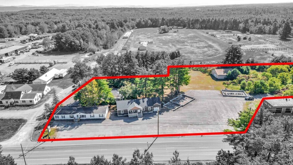 1384 Route 9, Gansevoort, NY à vendre - Photo de l’immeuble – Image 3 sur 7