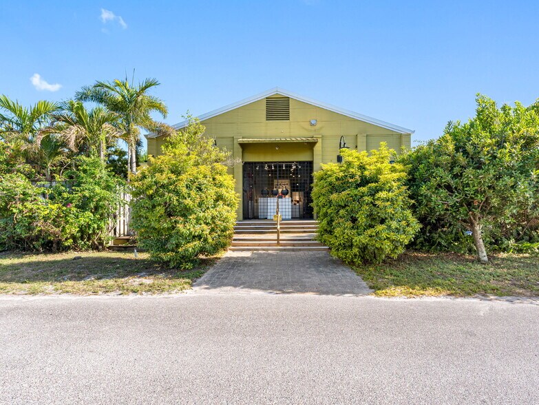 2342 Emerson Ave S, Saint Petersburg, FL à vendre - Photo de l’immeuble – Image 2 sur 16