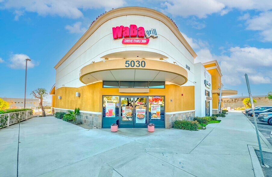 5030 E 4th St, Ontario, CA à vendre - Photo de l’immeuble – Image 3 sur 20