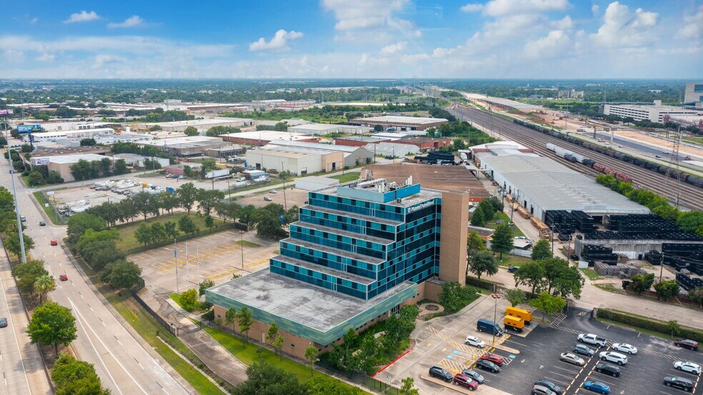 4600 Gulf Fwy, Houston, TX à vendre - Photo de l’immeuble – Image 2 sur 9