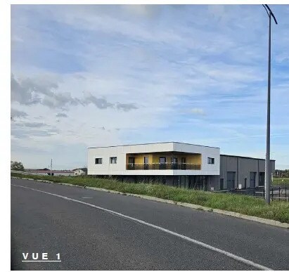 Local d'activités dans Avermes à vendre - Photo de l’immeuble – Image 2 sur 2