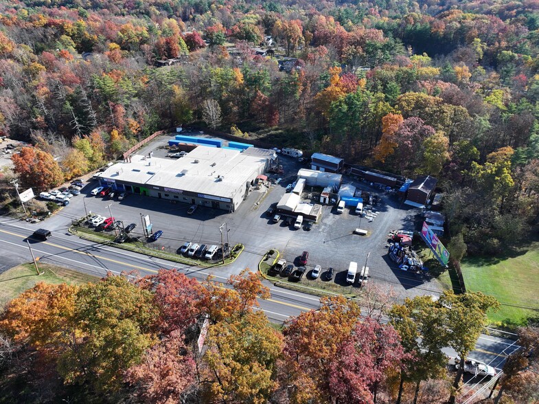 2320 Route 9W, Saugerties, NY à louer - Photo de l’immeuble – Image 2 sur 6