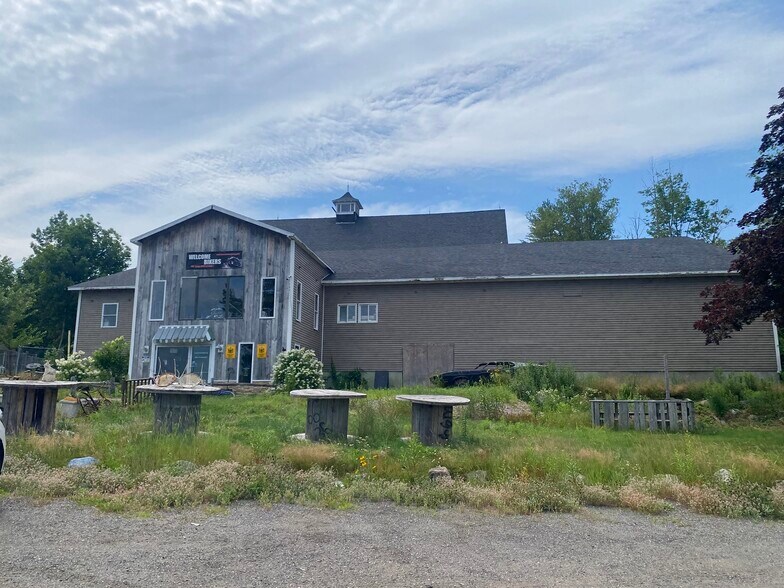 17 Dodge Rd, Edgecomb, ME à vendre - Photo de l’immeuble – Image 1 sur 5