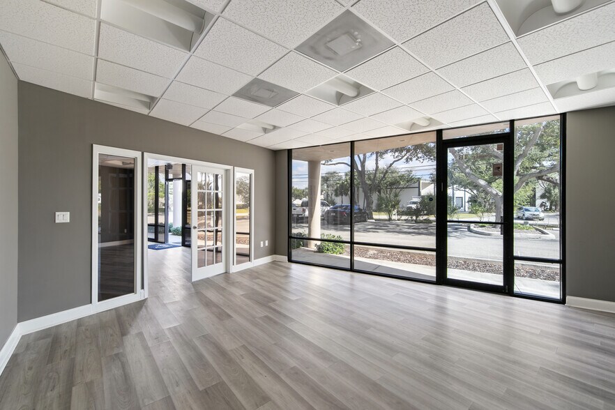 6451 E Rogers Cir, Boca Raton, FL à louer - Photo de l’immeuble – Image 2 sur 18