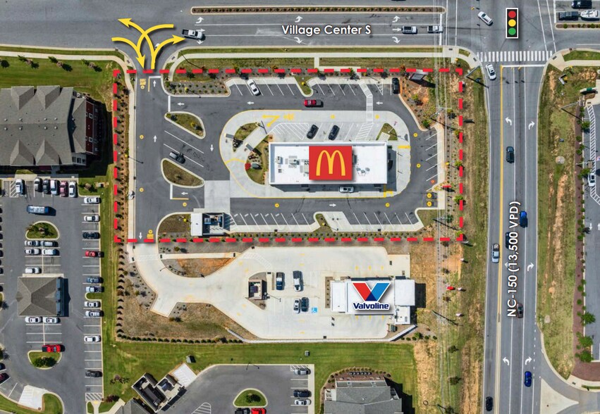 3961 Village Ctr S, Sherrills Ford, NC à vendre - Photo de l’immeuble – Image 2 sur 4