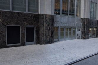 70 Pine St, New York, NY à louer Photo intérieure– Image 1 sur 4