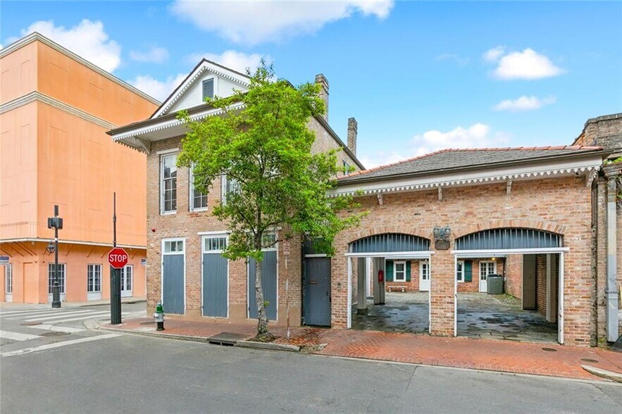 939 Bienville St, New Orleans, LA à vendre - Photo de l’immeuble – Image 2 sur 7