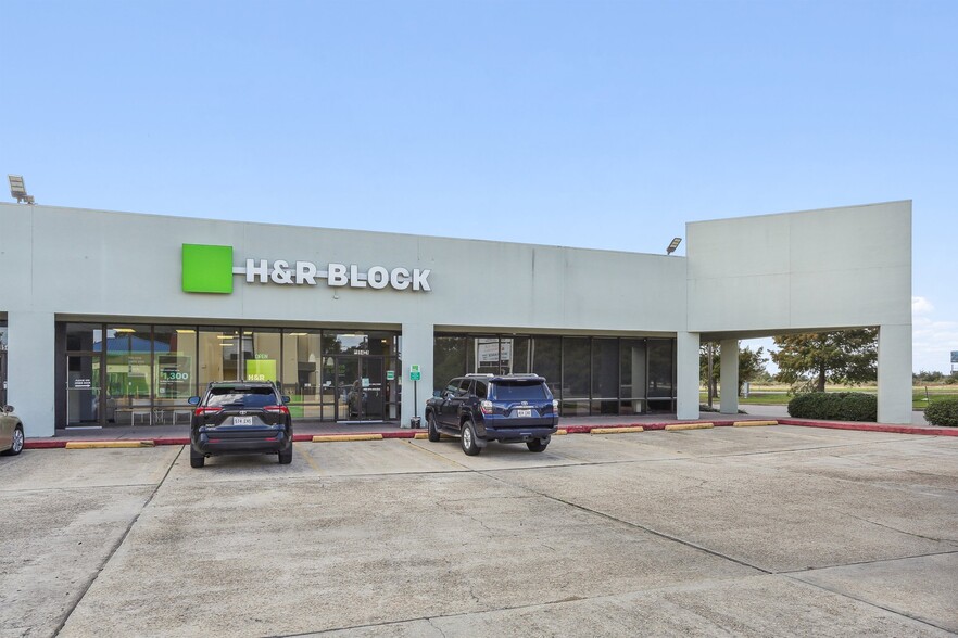 9954 Lake Forest Blvd, New Orleans, LA à vendre - Photo de l’immeuble – Image 2 sur 43