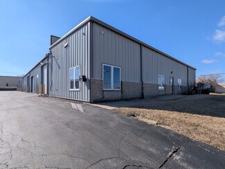 Plus de détails pour 4787 Hydraulic Rd, Rockford, IL - Industriel/Logistique à vendre