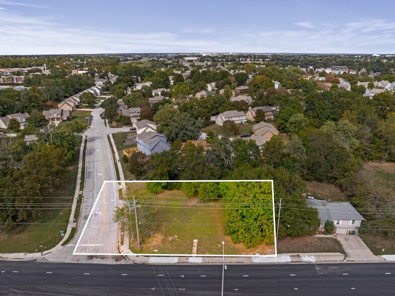 6760 151st st, Overland Park, KS à vendre - Photo de l’immeuble – Image 2 sur 24