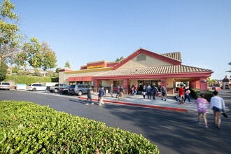 427-499 College Blvd, Oceanside, CA à louer Photo intérieure– Image 1 sur 1