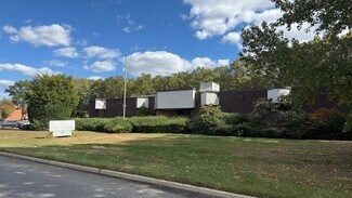 Plus de détails pour 155 Adams Ave, Hauppauge, NY - Industriel/Logistique à vendre