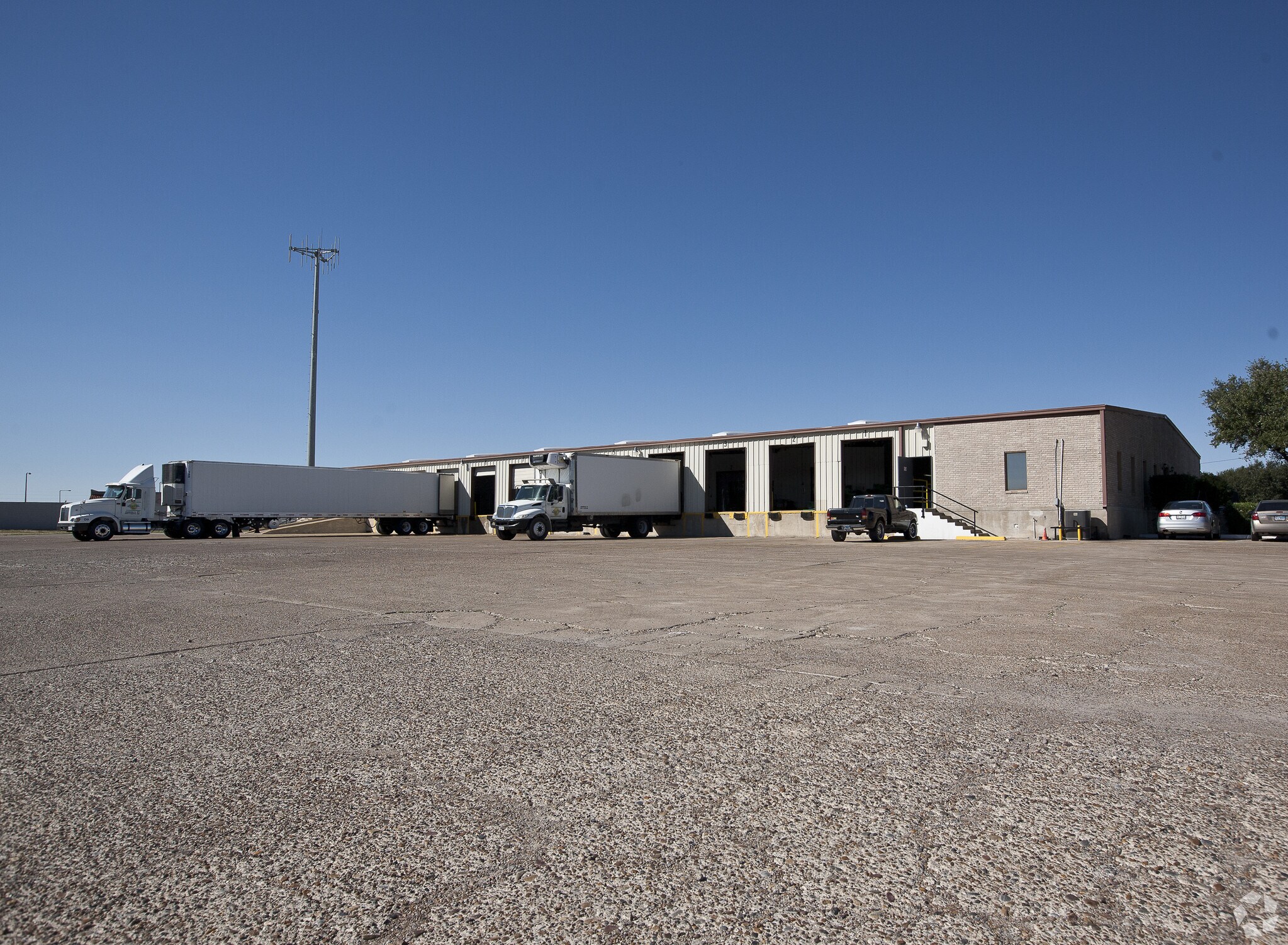 2700 W Canton Rd, Edinburg, TX à louer Photo principale– Image 1 sur 38