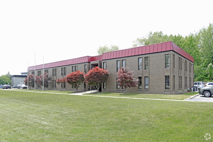 24001 Southfield Rd, Southfield, MI à louer - Photo de l’immeuble – Image 2 sur 6