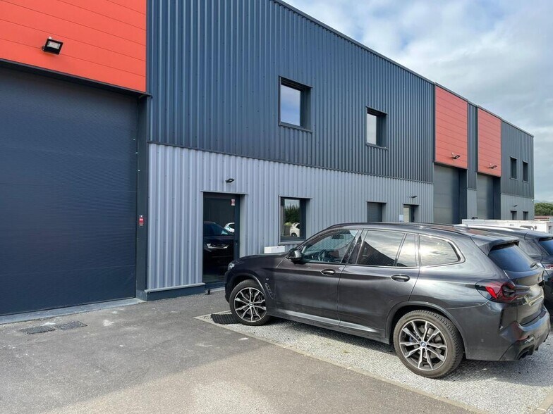 22 Impasse De L'Industrie, Brignais à louer - Photo de l’immeuble – Image 3 sur 14