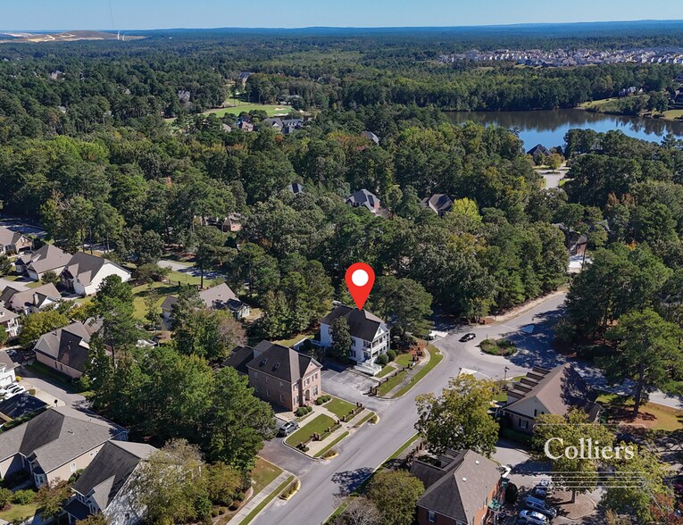 1713 Woodcreek Farms Rd, Elgin, SC à louer - Photo de l’immeuble – Image 2 sur 4