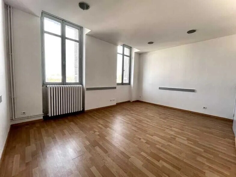 Bureau dans Le Bouscat à louer - Photo intérieure – Image 2 sur 10