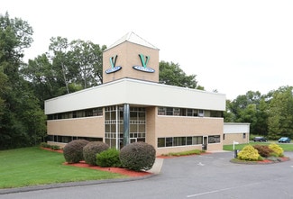 Plus de détails pour 37 Northwest Dr, Plainville, CT - Bureau à louer