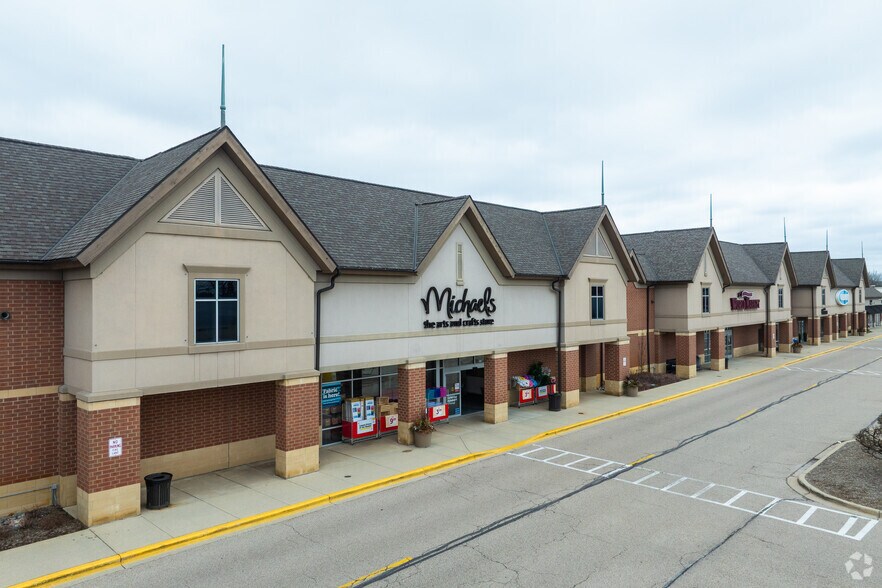 20505 N Rand Rd, Kildeer, IL à vendre - Photo de l’immeuble – Image 3 sur 12