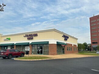 Plus de détails pour 2400 Cunningham Dr, Hampton, VA - Local commercial à louer