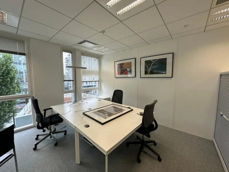 Bureau dans Nogent-sur-Marne à louer - Photo de l’immeuble – Image 3 sur 10