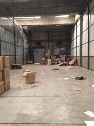 Plus de détails pour Industriel/Logistique à louer