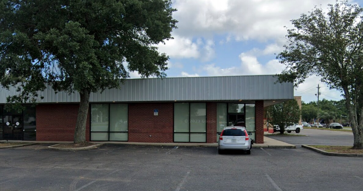 275 W Airport Blvd, Pensacola, FL à louer Photo principale– Image 1 sur 45