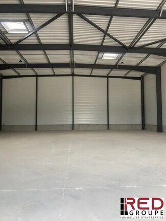 Plus de détails pour Industriel/Logistique à louer