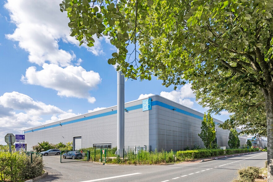 46 Rue Constantin Pecqueur, Taverny à louer - Photo de l’immeuble – Image 2 sur 5