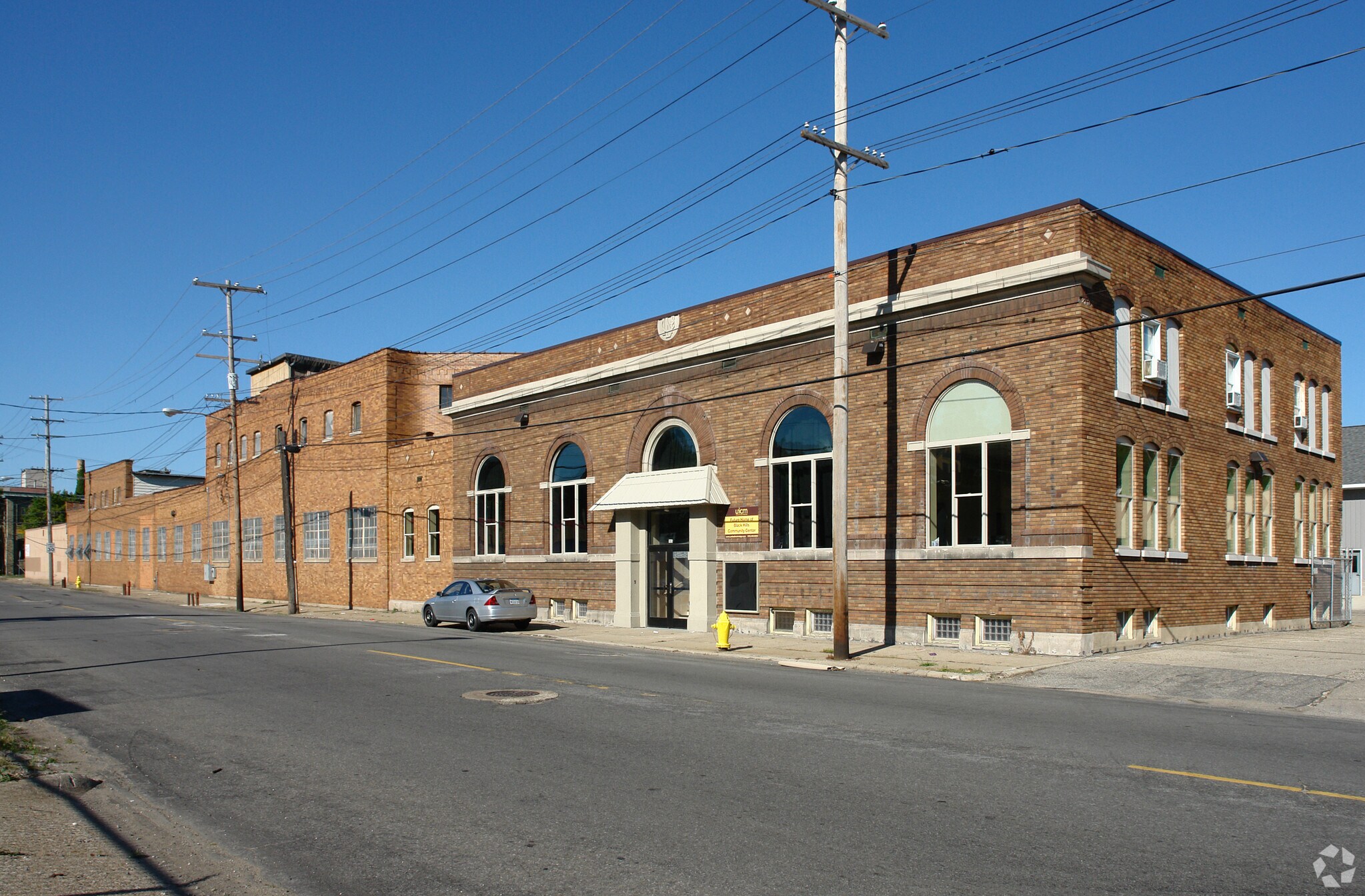 1035 Godfrey Ave SW, Grand Rapids, MI à vendre Photo de l’immeuble– Image 1 sur 5