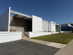 2780 Walnut Ave, Signal Hill, CA à louer Photo intérieure– Image 2 sur 21