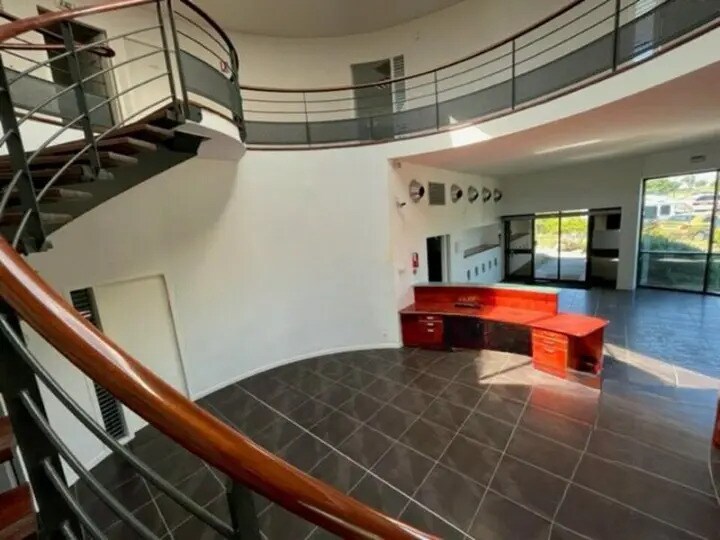 Bureau dans Saint-Jean à louer - Photo intérieure – Image 3 sur 27