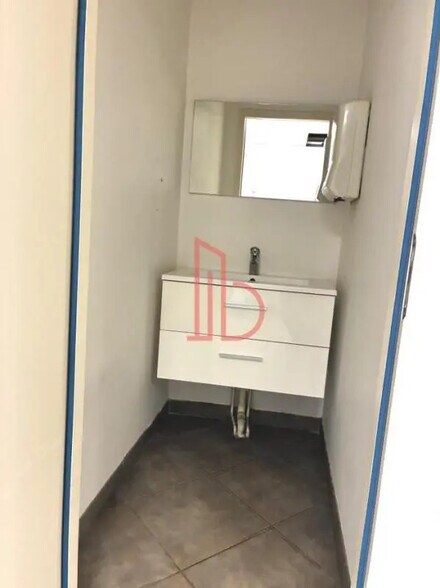 Bureau dans Bordeaux à vendre - Photo de l’immeuble – Image 3 sur 4