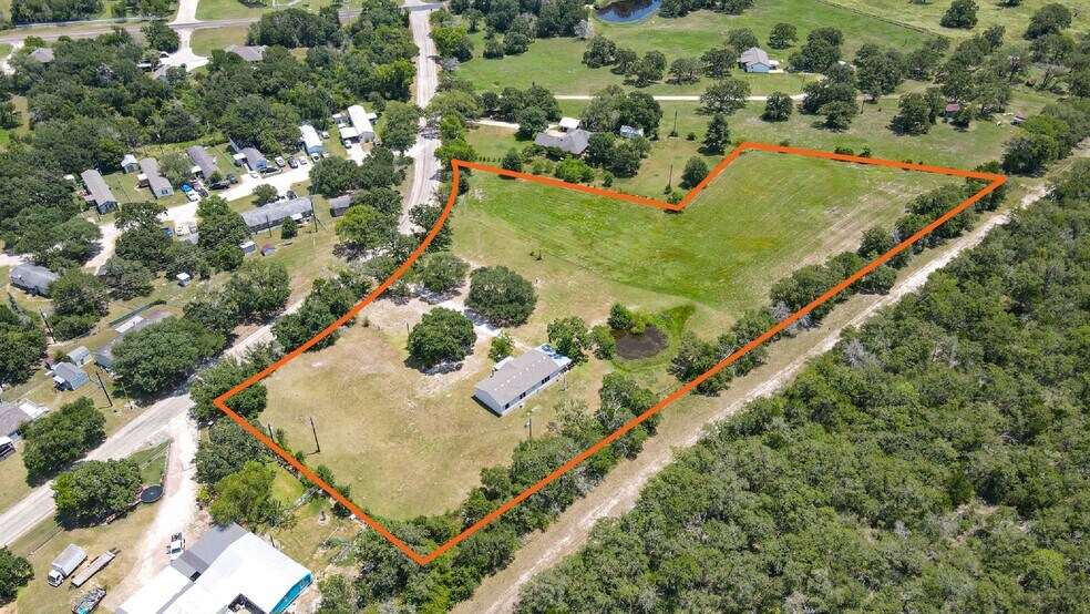 14222 Dowling Rd, College Station, TX à vendre - Photo de l’immeuble – Image 2 sur 9