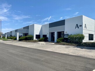 Plus de détails pour 2335-2361 Westbrooke Dr, Columbus, OH - Bureau, Industriel/Logistique à louer