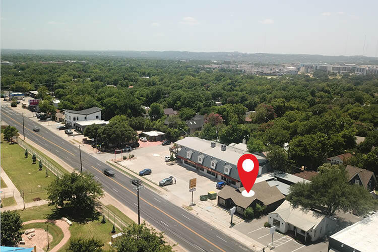 4612 Burnet Rd, Austin, TX à vendre - Photo de l’immeuble – Image 2 sur 13