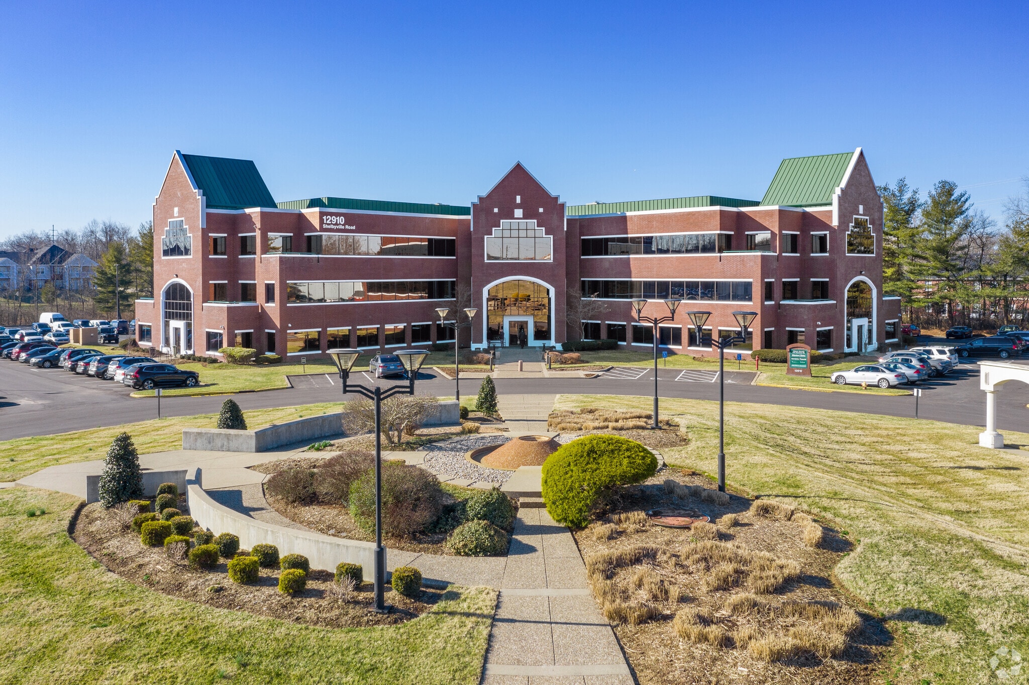 12910 Shelbyville Rd, Louisville, KY à vendre Photo principale– Image 1 sur 12