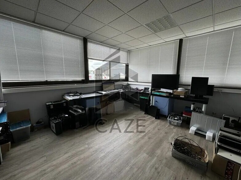 Bureau dans Mérignac à louer - Photo de l’immeuble – Image 2 sur 4