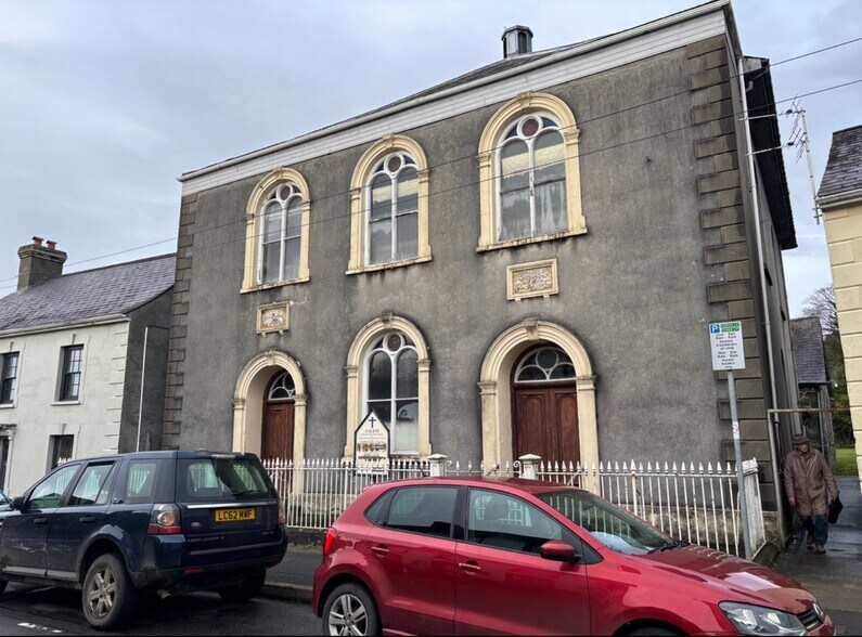 4 Queen St, Rhandirmwyn à vendre - Photo principale – Image 1 sur 5