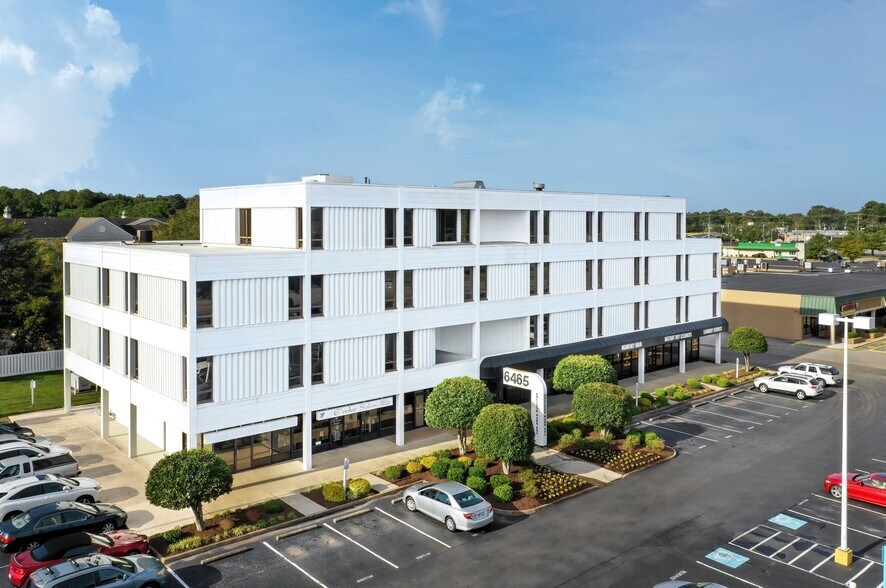 6465 College Park Sq, Virginia Beach, VA à louer - Photo principale – Image 1 sur 3