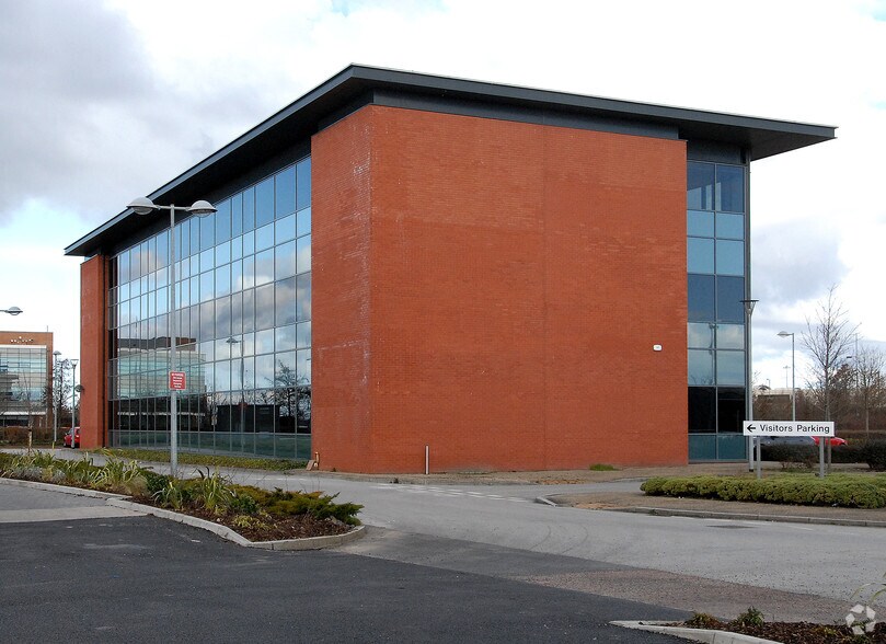 Estuary Banks, Liverpool à louer - Photo de l’immeuble – Image 3 sur 4