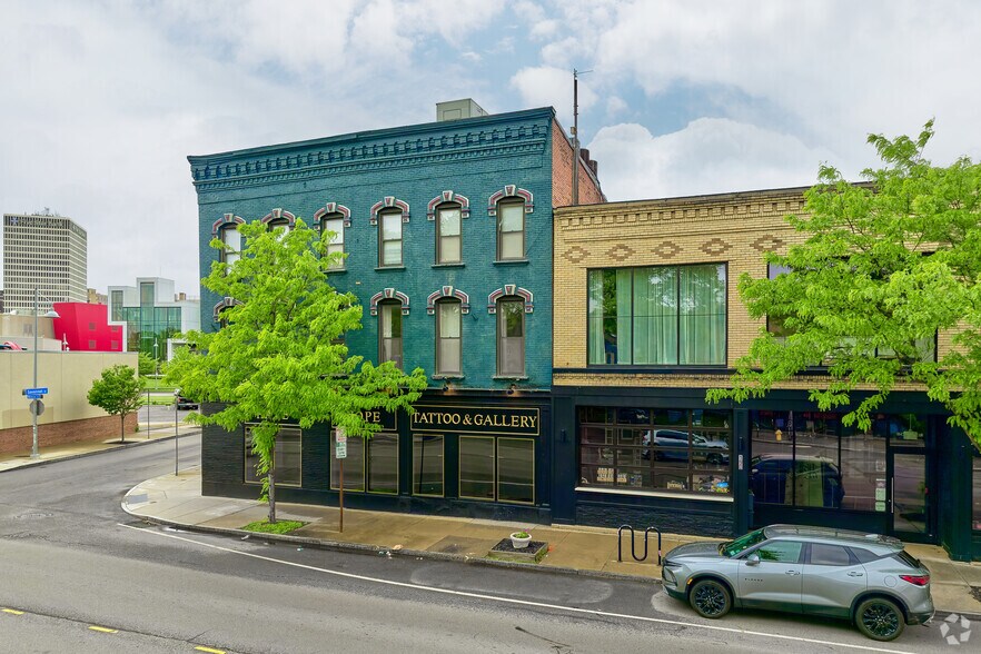 190-194 Monroe Ave, Rochester, NY à vendre - Photo de l’immeuble – Image 2 sur 10