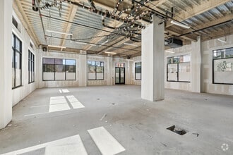 700 N Delaware Ave, Philadelphia, PA à louer Photo intérieure– Image 2 sur 6