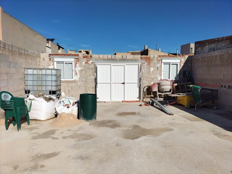 Terrain dans Cox, Alicante à vendre - Photo de l’immeuble – Image 3 sur 5