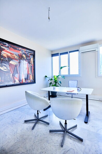 Bureau dans Marseille à louer - Photo de l’immeuble – Image 3 sur 4