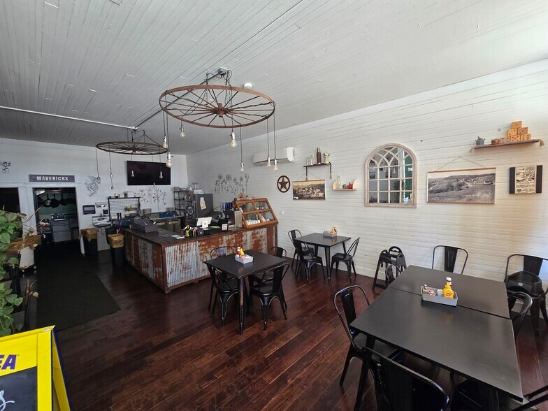 203 Depot St, Marthasville, MO à louer - Photo de l’immeuble – Image 3 sur 9