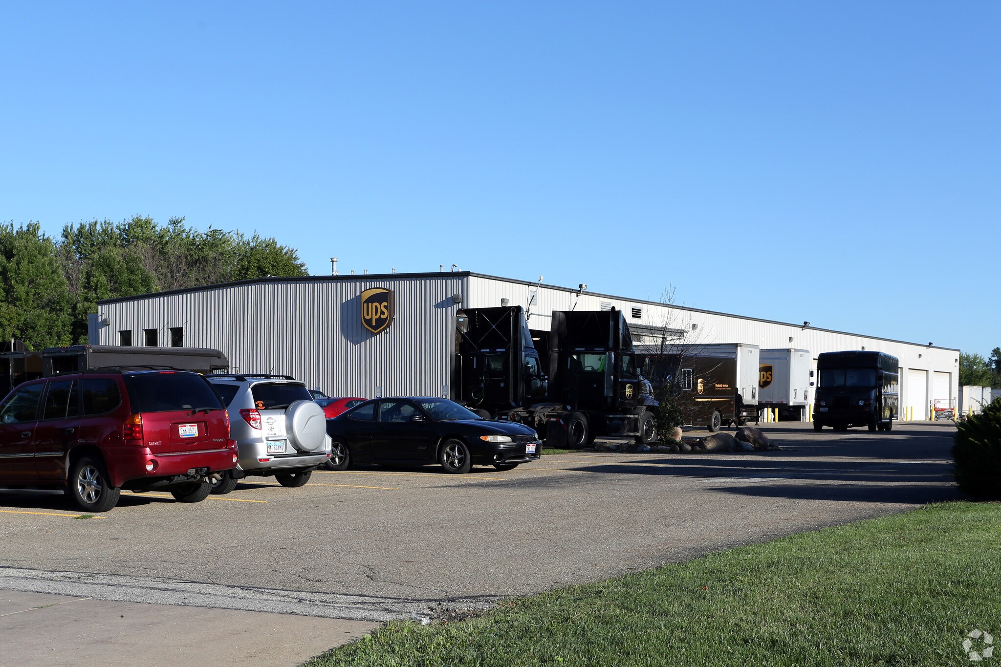 478 Corporate Pky, Wadsworth, OH à vendre Photo principale– Image 1 sur 12
